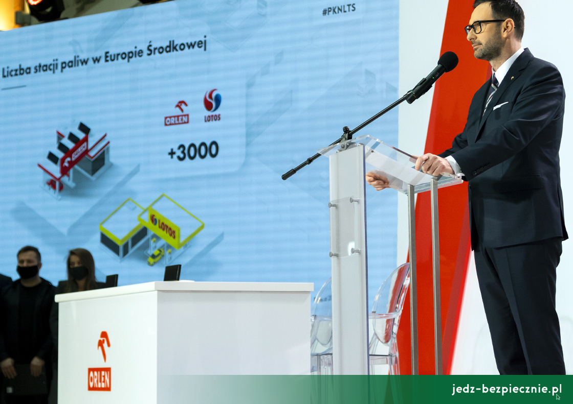 Z rynku - co Orlen zaproponuje Komisji Europejskiej za wydanie zgody na fuzję z Lotosem